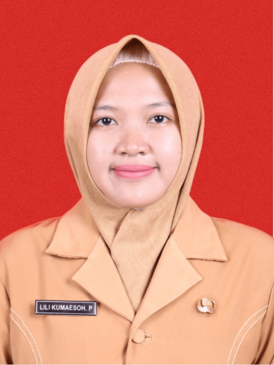 Ibu. Lili Khumaesoh puteri
